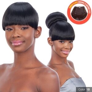 Freetress Equal Clip In Mod Bang Color 1B